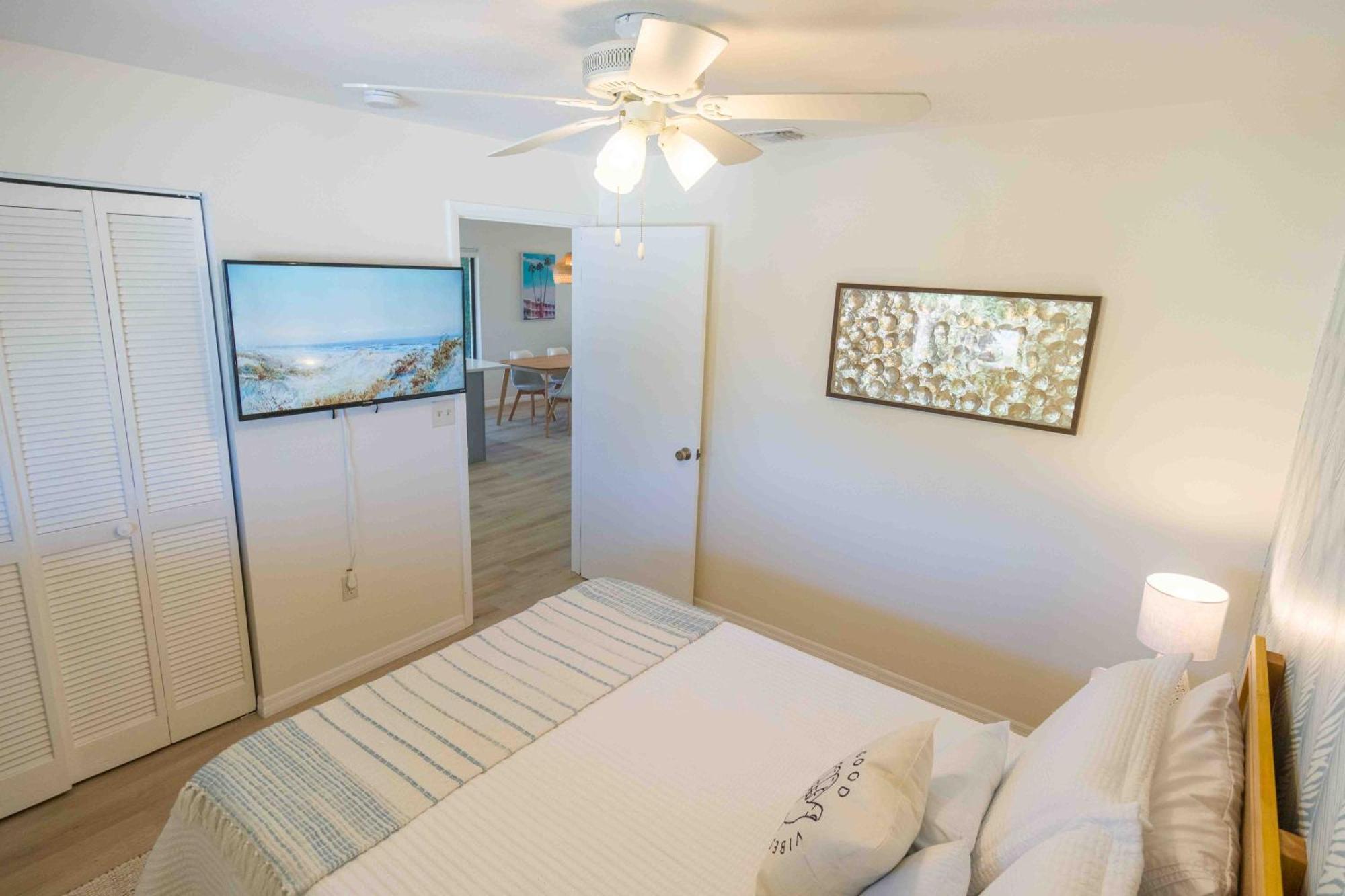Private Tropical Beach Oasis - Coral Cape Canaveral Esterno foto